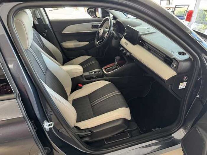 Honda HR-V e:HEV 1.5 i-MMD Hybrid Advance Style