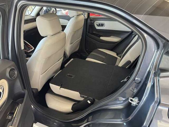 Honda HR-V e:HEV 1.5 i-MMD Hybrid Advance Style