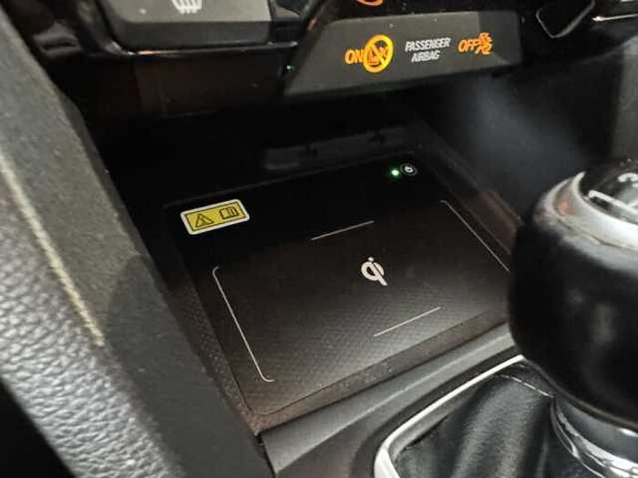 Honda Civic 1.5 i-VTEC Turbo Executive