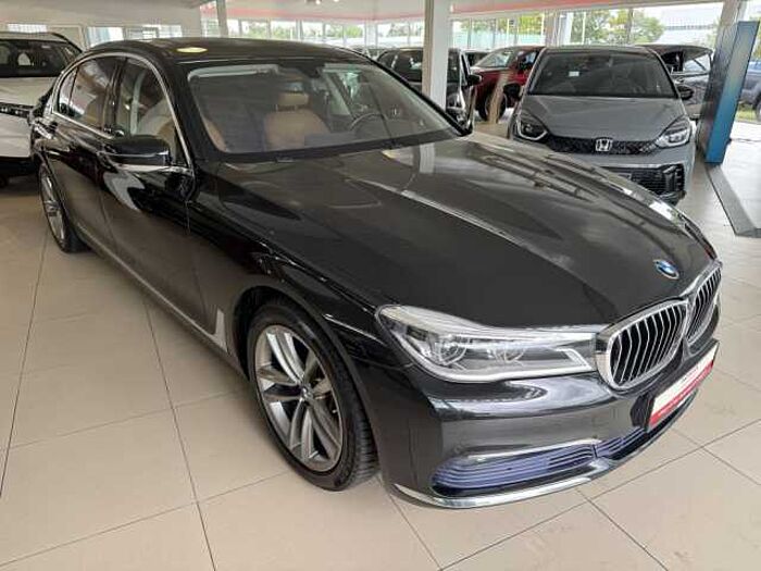 BMW 740Li 7er