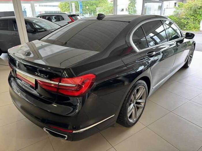 BMW 740Li 7er