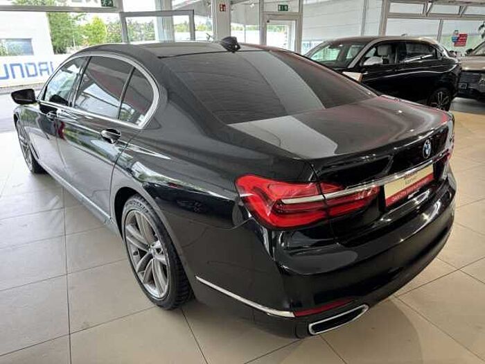 BMW 740Li 7er