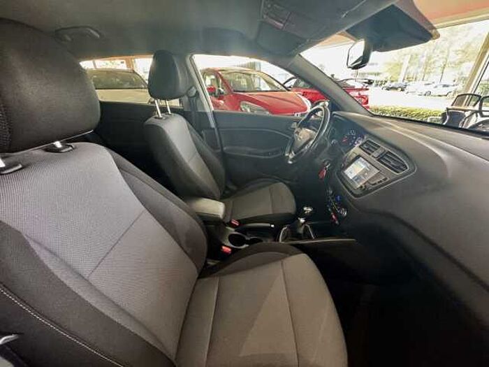 Hyundai i20 blue 1.2 Style