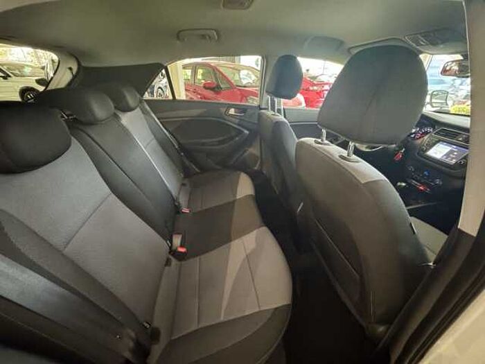 Hyundai i20 blue 1.2 Style