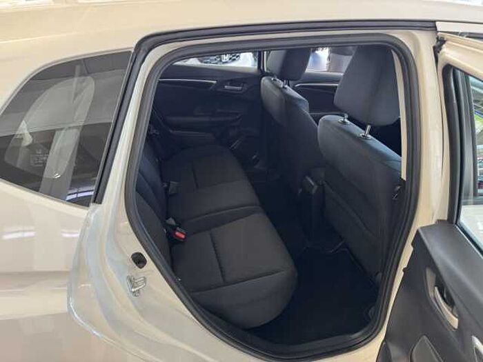 Honda Jazz 1.5 i-VTEC CVT Dynamic