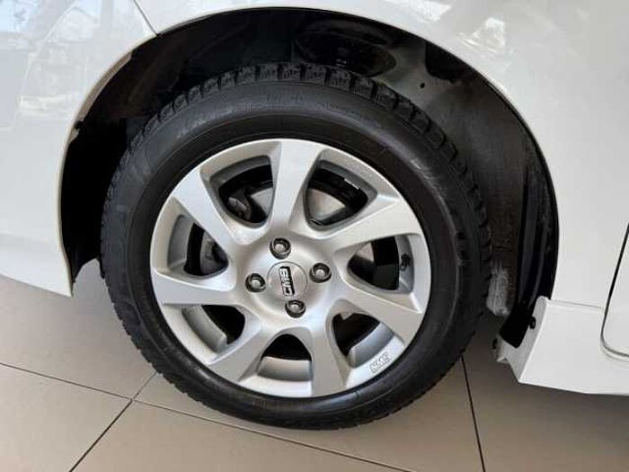 Honda Jazz 1.5 i-VTEC CVT Dynamic