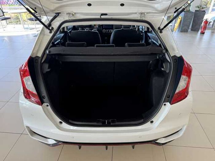 Honda Jazz 1.5 i-VTEC CVT Dynamic