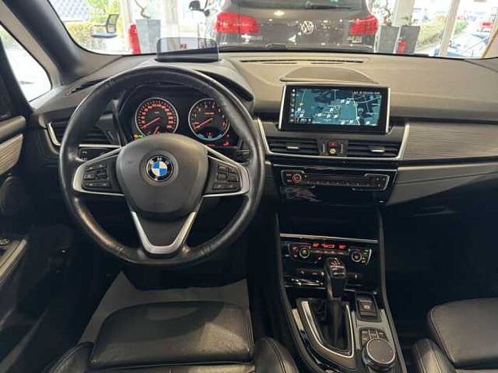BMW 225xe iPerformance Active Tourer Luxury Line 2er