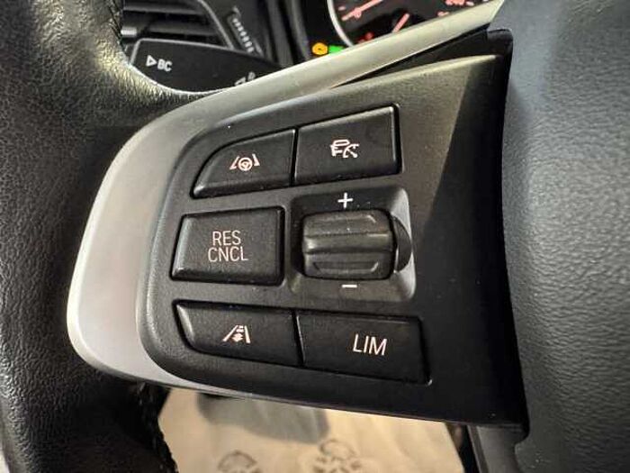 BMW 225xe iPerformance Active Tourer Luxury Line 2er