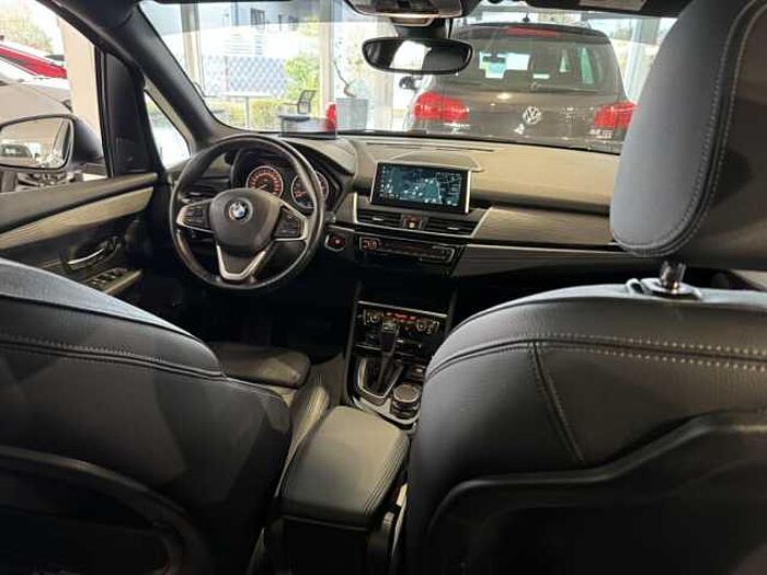 BMW 225xe iPerformance Active Tourer Luxury Line 2er