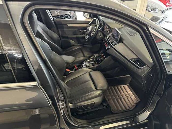 BMW 225xe iPerformance Active Tourer Luxury Line 2er