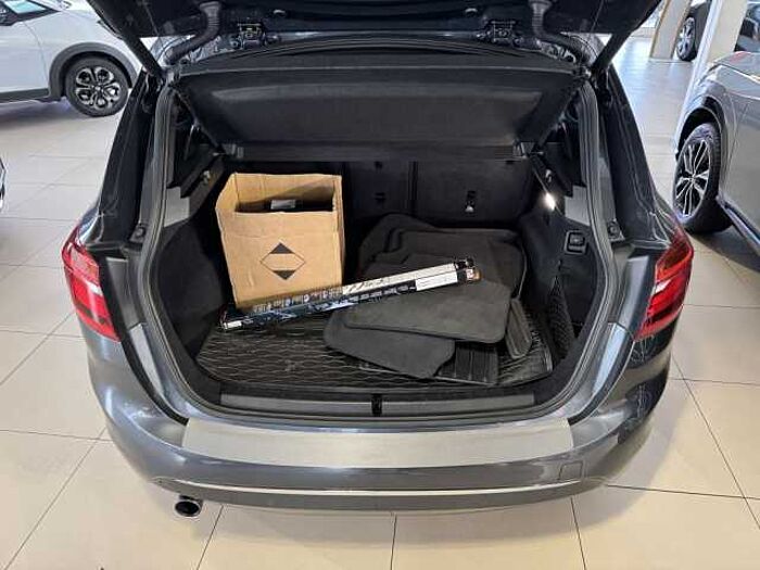 BMW 225xe iPerformance Active Tourer Luxury Line 2er