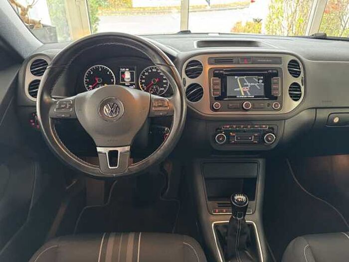 Volkswagen Tiguan 2.0 TDI DPF BlueMotion Technology Lounge Sport & Style