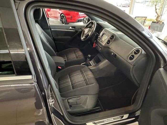 Volkswagen Tiguan 2.0 TDI DPF BlueMotion Technology Lounge Sport & Style