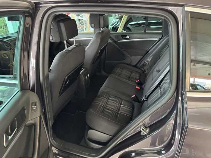 Volkswagen Tiguan 2.0 TDI DPF BlueMotion Technology Lounge Sport & Style
