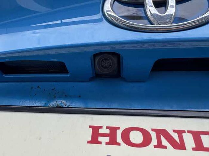 Toyota C-HR Hybrid Style Selection