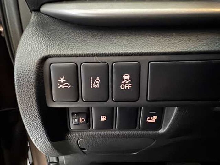 Mitsubishi Eclipse Cross Plug-In Hybrid 4WD Basis