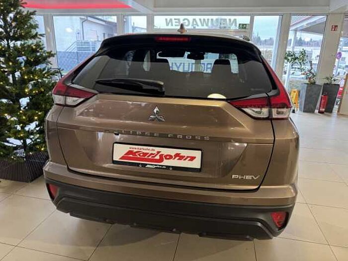 Mitsubishi Eclipse Cross Plug-In Hybrid 4WD Basis