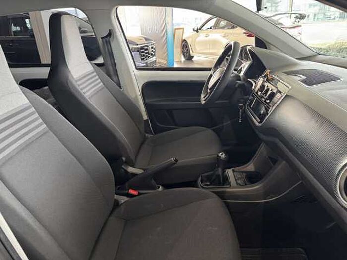 Volkswagen up! (BlueMotion Technology) move up! Up