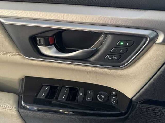 Honda CR-V e: HEV 2.0 i-MMD Hybrid 4WD Executive