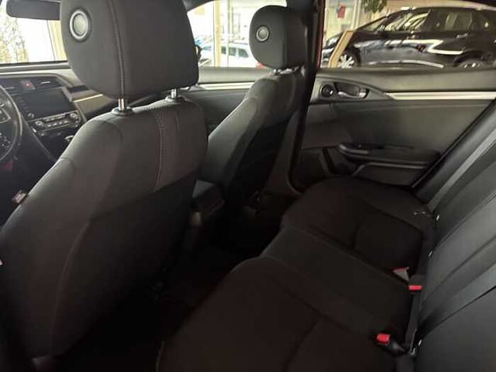 Honda Civic 1.0 i-VTEC Turbo Elegance (FK6, FK7, FC)