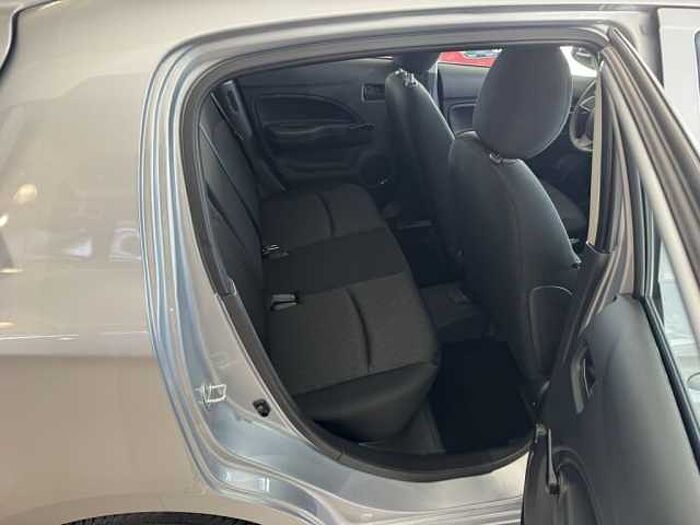 Mitsubishi Space Star 1.2 Select ab 2013