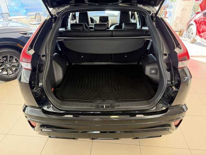 Mitsubishi Eclipse Cross Plug-In Hybrid 4WD Plus Select