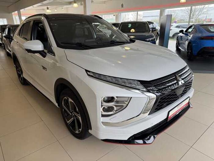 Mitsubishi Eclipse Cross Plug-In Hybrid 4WD Top Styling Paket