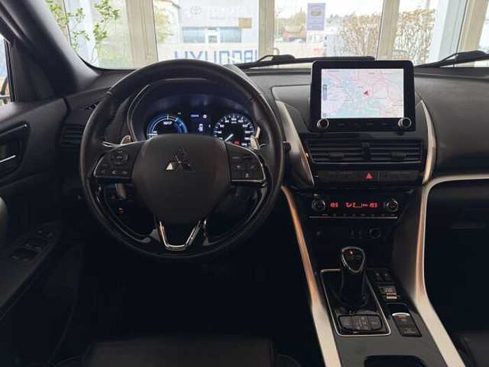 Mitsubishi Eclipse Cross Plug-In Hybrid 4WD Top Styling Paket