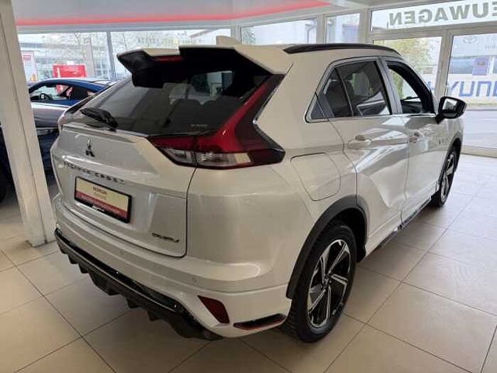 Mitsubishi Eclipse Cross Plug-In Hybrid 4WD Top Styling Paket