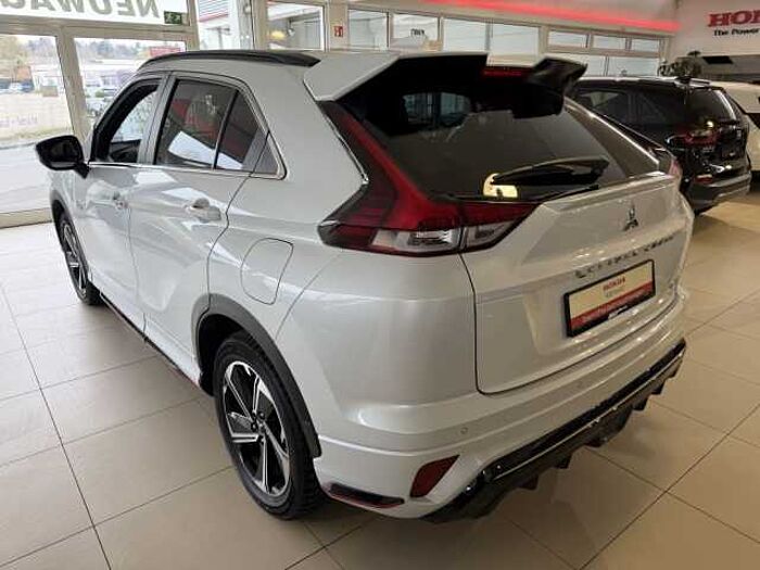Mitsubishi Eclipse Cross Plug-In Hybrid 4WD Top Styling Paket