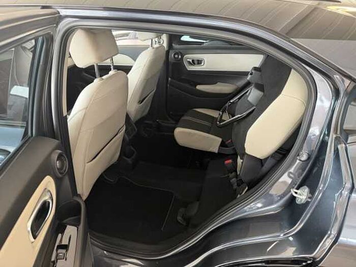 Honda HR-V e:HEV 1.5 i-MMD Hybrid Advance Style