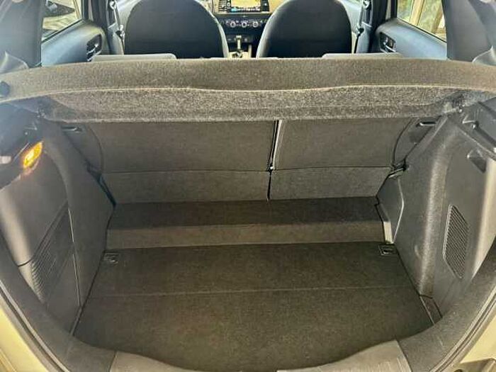 Honda Jazz 1.5 i-MMD Hybrid e-CVT Crosstar Executive