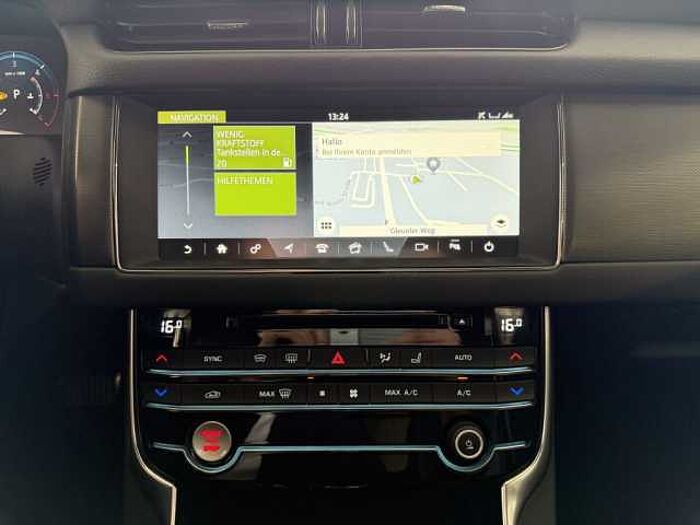 Jaguar XF 20d Aut. Chequered Flag