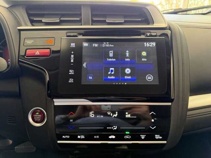 Honda Jazz 1.3 i-VTEC CVT Elegance