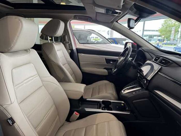 Honda CR-V e: HEV 2.0 i-MMD Hybrid 4WD Executive