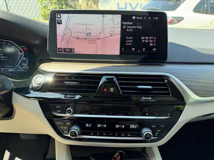BMW 530e xDrive Touring Aut. Luxury Line 5er