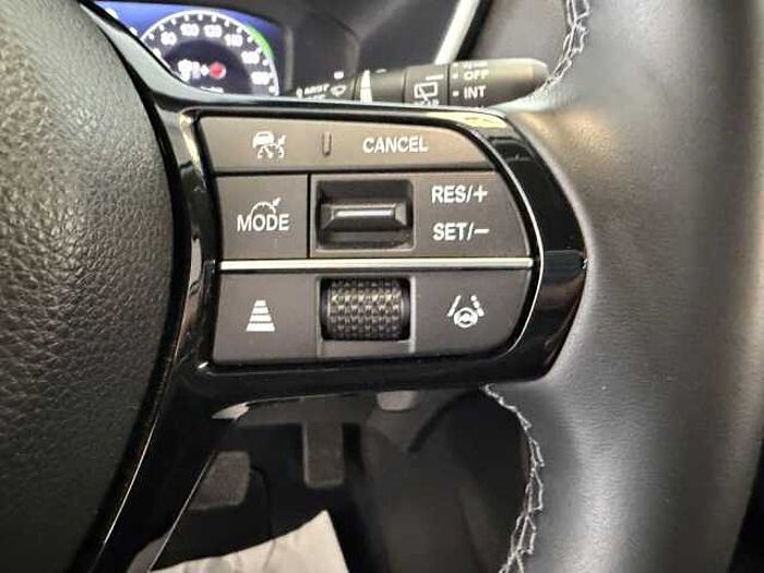Honda CR-V e: HEV 2.0 i-MMD Hybrid AWD Elegance