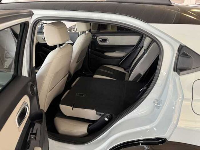 Honda HR-V e: HEV 1.5 i-MMD Hybrid Advance Style
