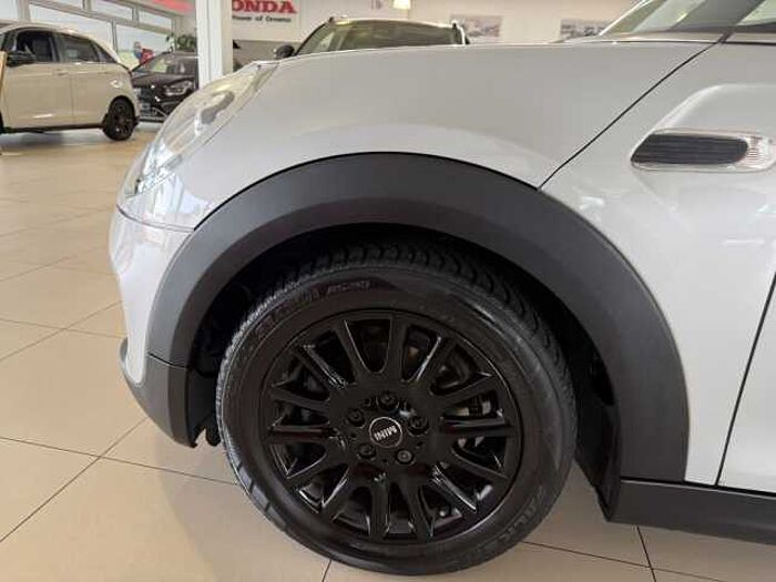 MINI Mini Cooper