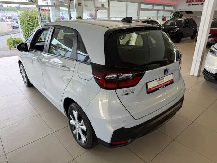 Honda Jazz e: HEV 1.5 i-MMD Hybrid Elegance