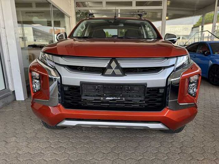 Mitsubishi L200 Pick Up 4x4 S&S Autm. Double Cab Spirit L 200