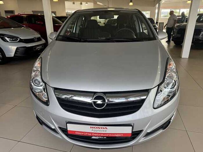 Opel Corsa 1.2 16V Easytronic Innovation Pkw
