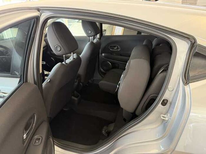 Honda HR-V 1.5 i-VTEC CVT Elegance