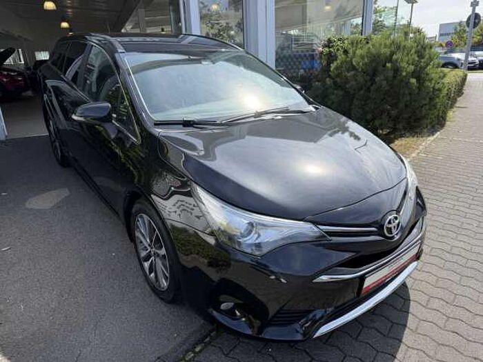 Toyota Avensis Touring Sports 1.8 Edition S+