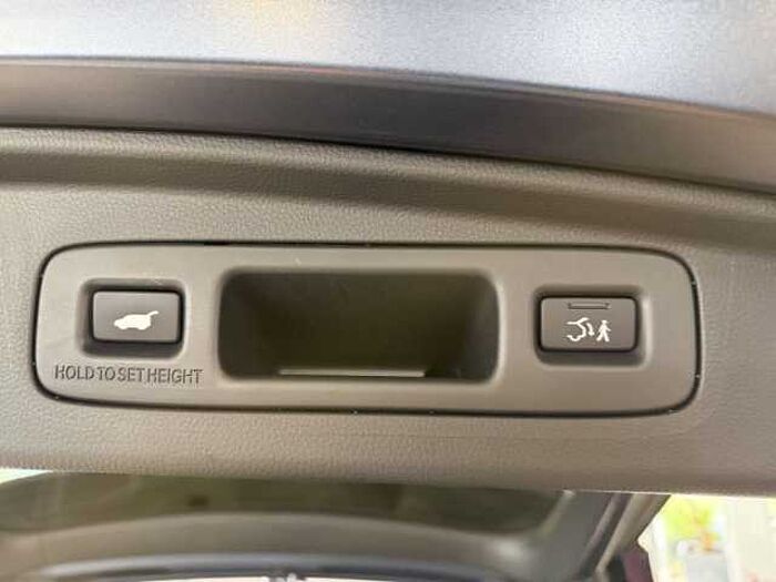 Honda CR-V e:HEV 2.0 i-MMD Hybrid AWD Advance