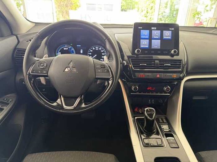 Mitsubishi Eclipse Cross Plug-In Hybrid 4WD Basis