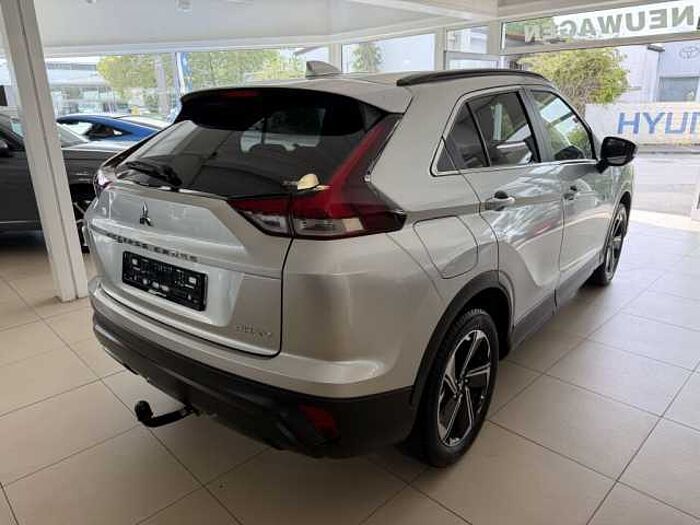 Mitsubishi Eclipse Cross Plug-In Hybrid 4WD Basis