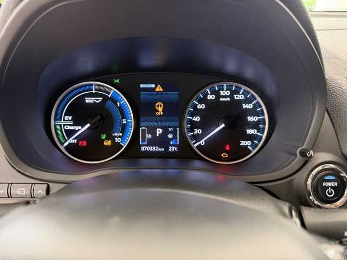 Mitsubishi Eclipse Cross Plug-In Hybrid 4WD Basis