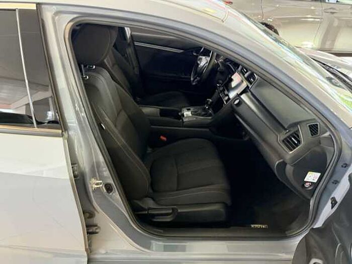 Honda Civic 1.0 i-VTEC Turbo Elegance